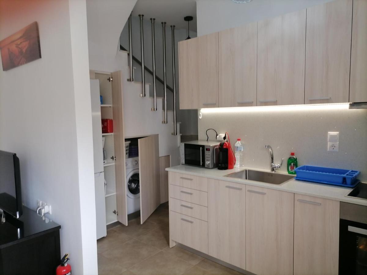 Casa vacanze “theeporto” Maisonette With Pool