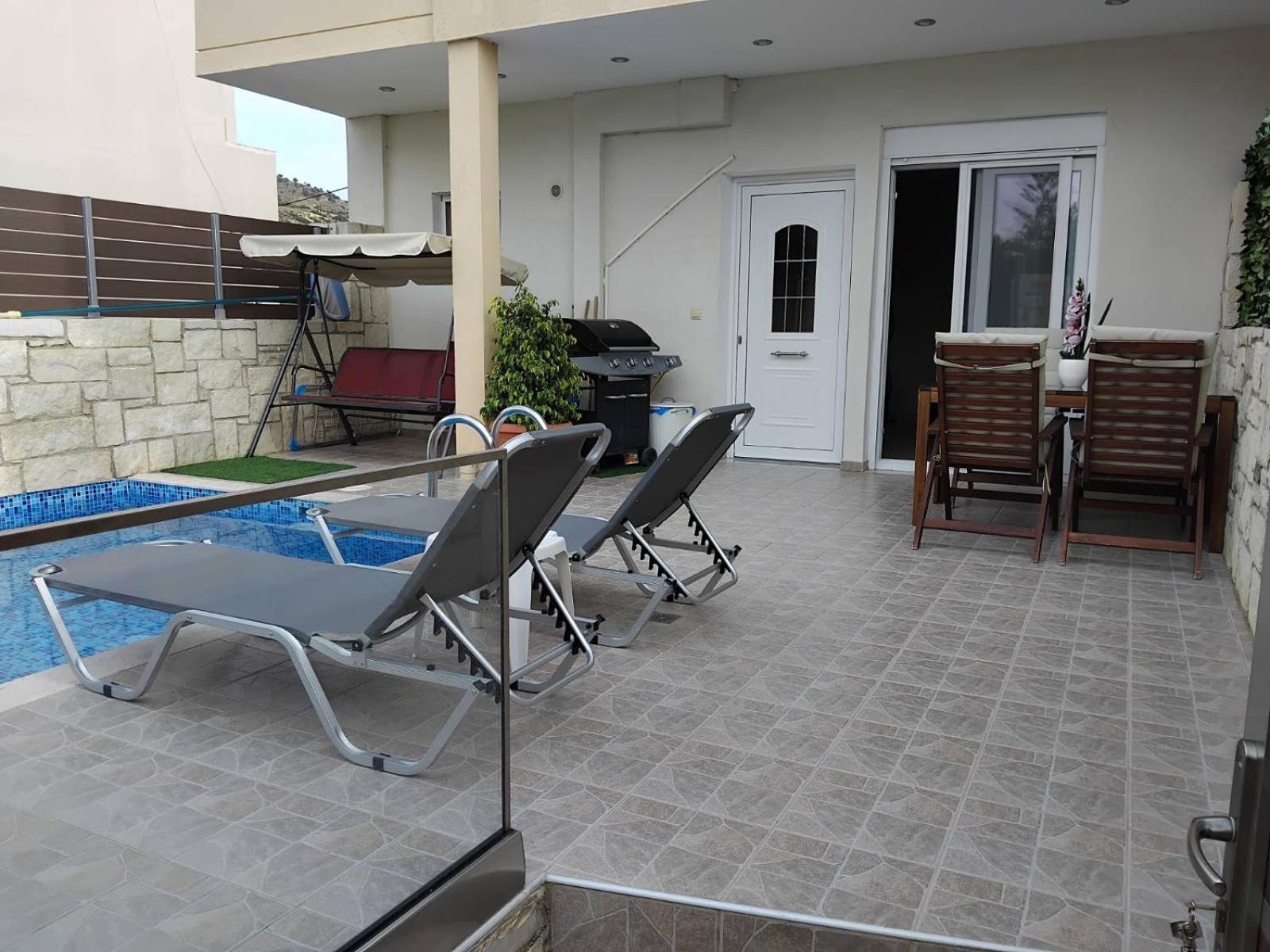 Hébergement de vacances “theeporto” Maisonette With Pool *